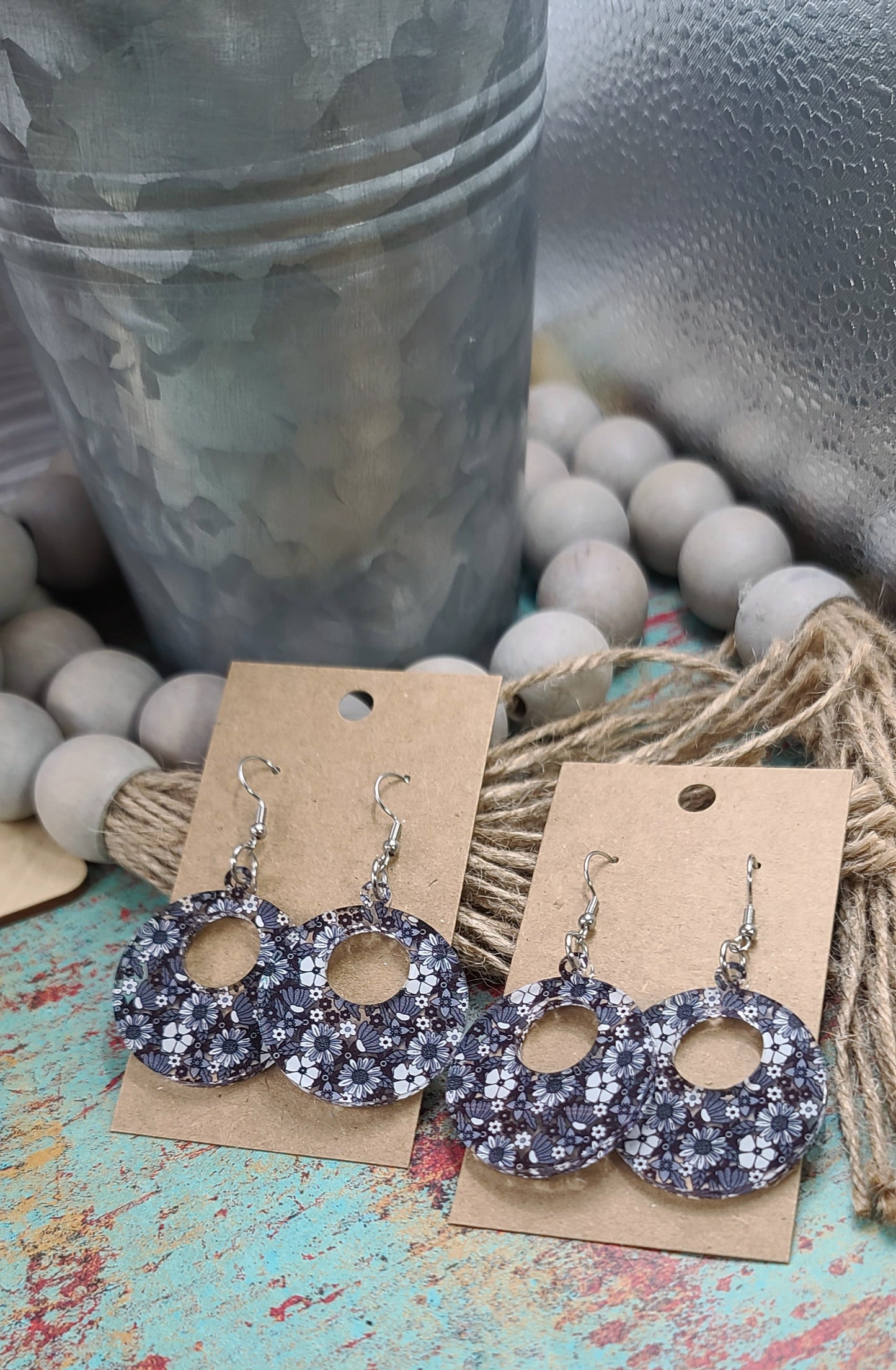 Grey Floral Retro Circle Earrings