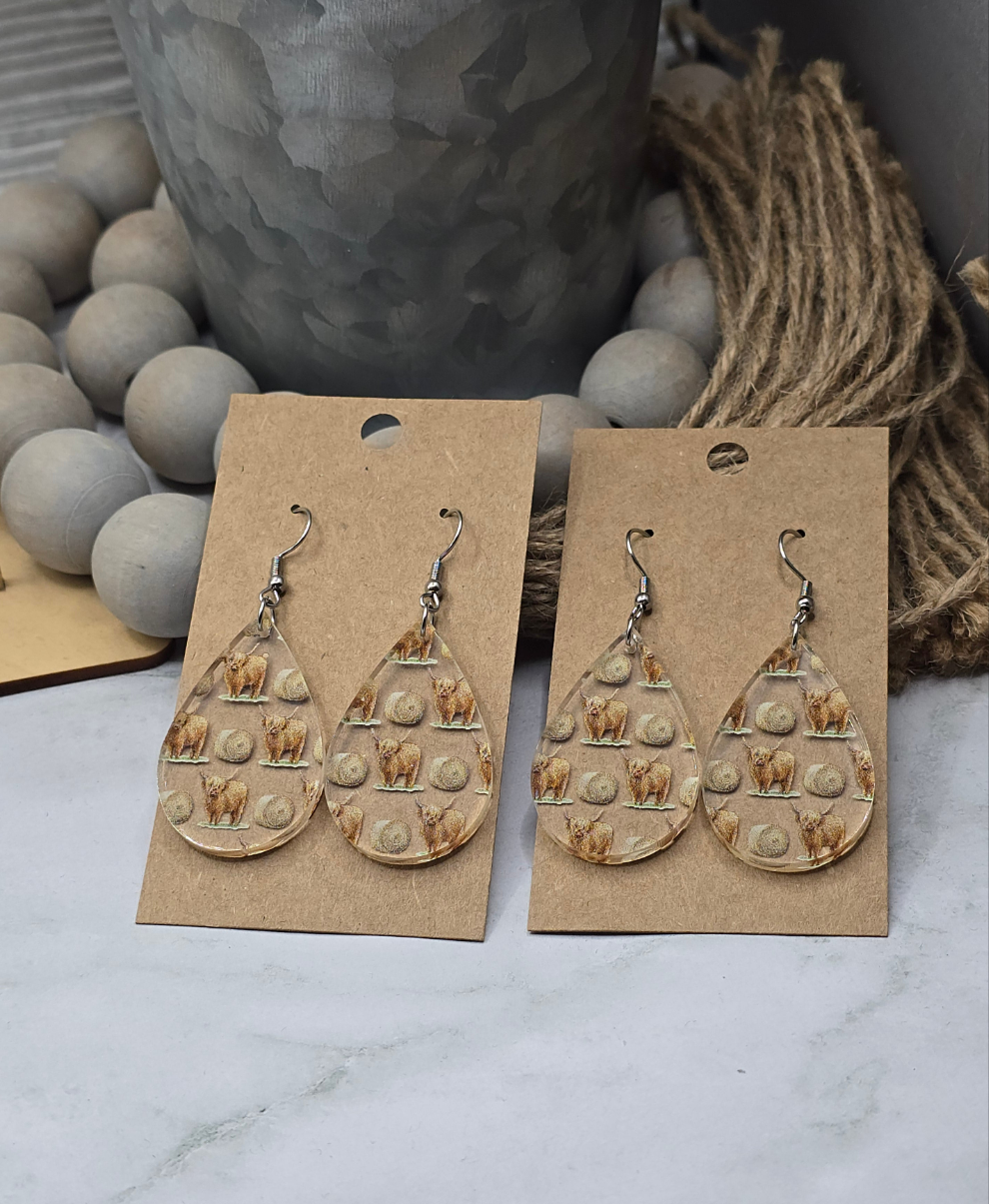 Highland Cow Teardrop Earrings