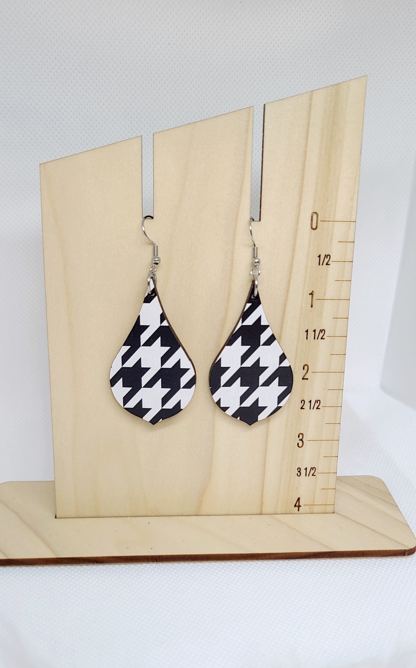 Houndstooth Drop earrings