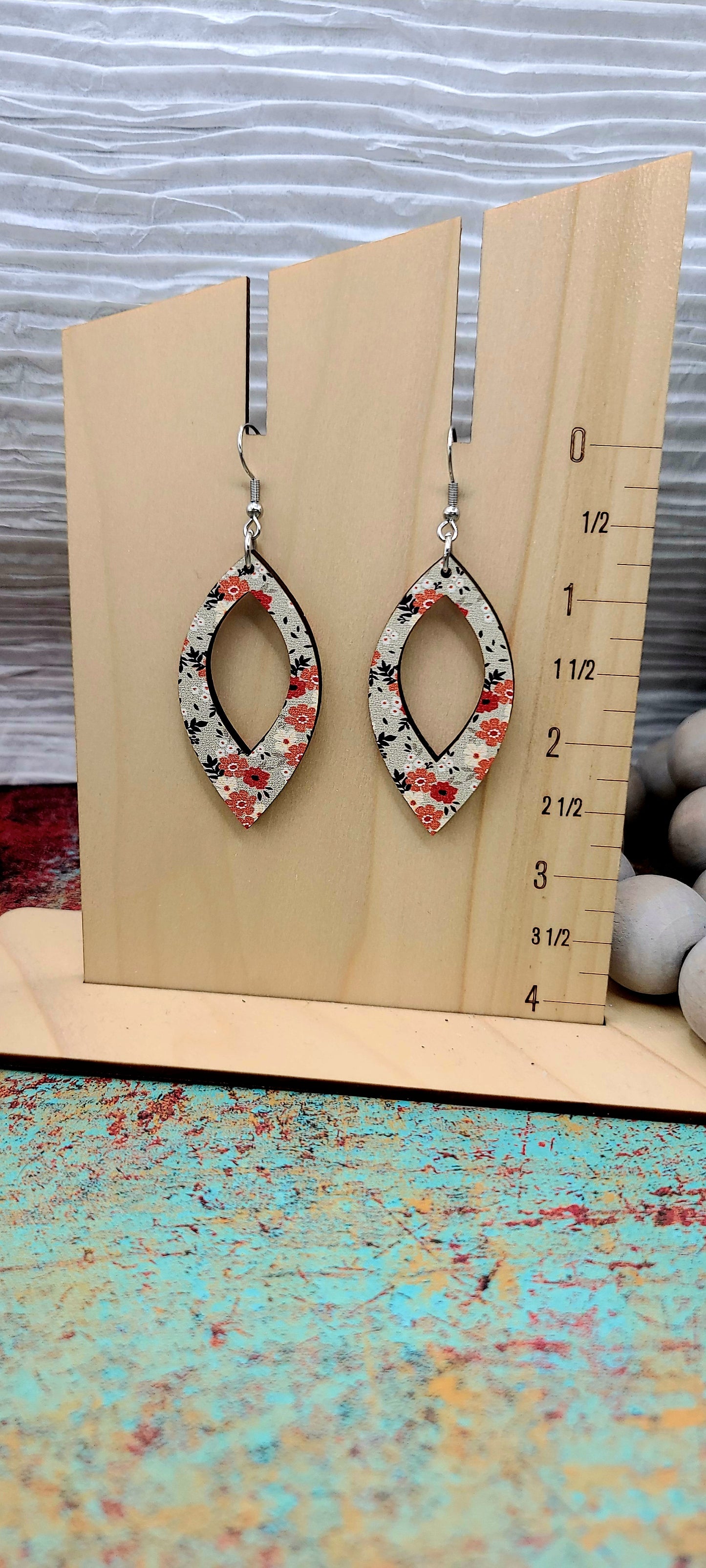 Vintage Floral Cutout Earrings