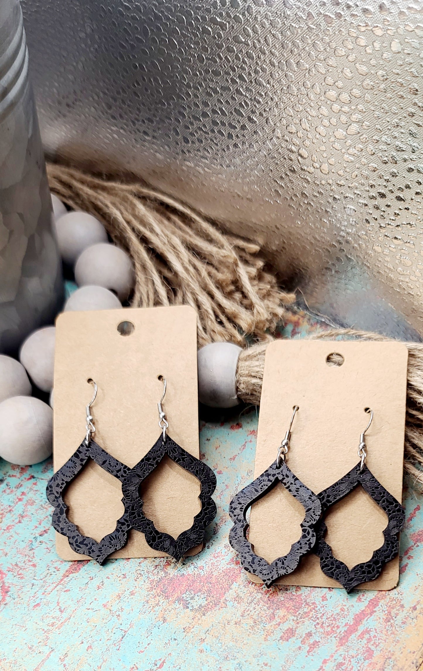 Black Lace Scallop Drop Cutout Earrings