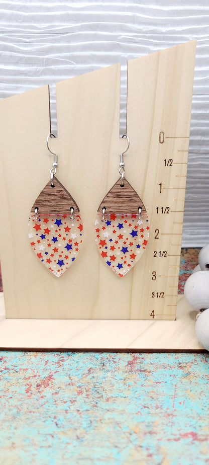 Walnut Stars Split Petal Earrings