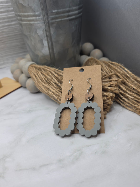 Gray Scallop Stacked Earrings