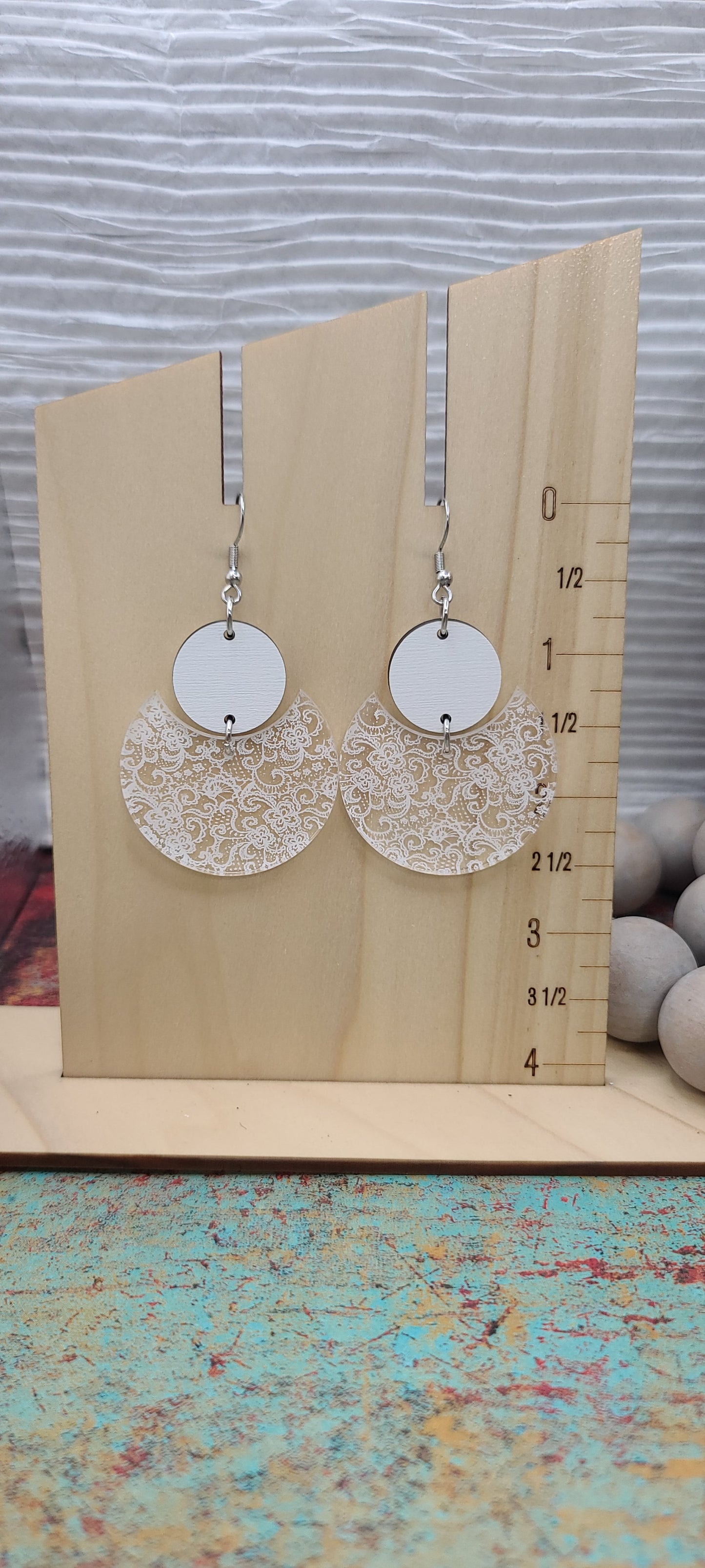 White Lace Circle Stacked Earrings